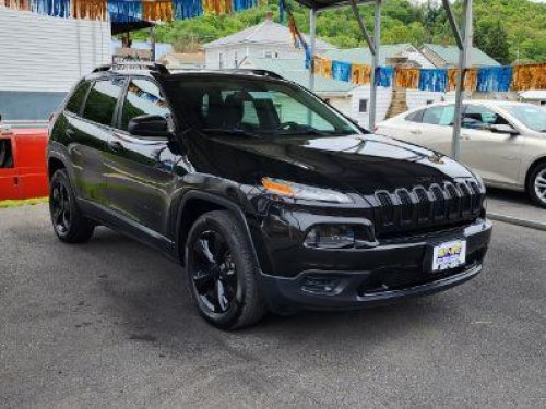 2017 Jeep Cherokee Sport
